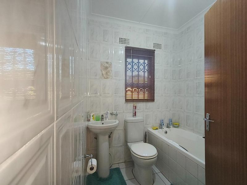 5 Bedroom Property for Sale in Sidwadwa Eastern Cape